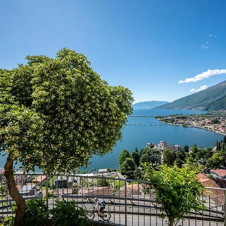 Stunning View - Larihome A27 Apartamento Gravedona