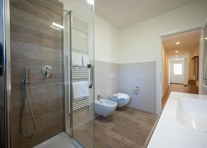 Stunning View - Larihome A27 Appartement